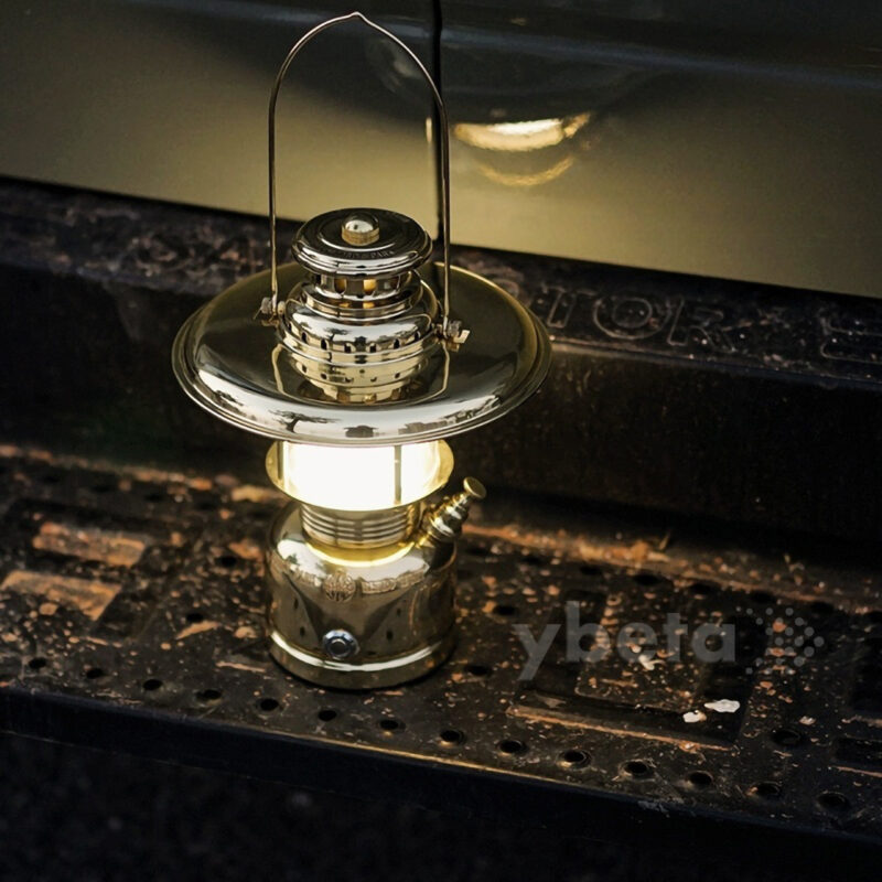 Retro Brass Outdoor Camping Lamp - Ambient Adventure Lighting