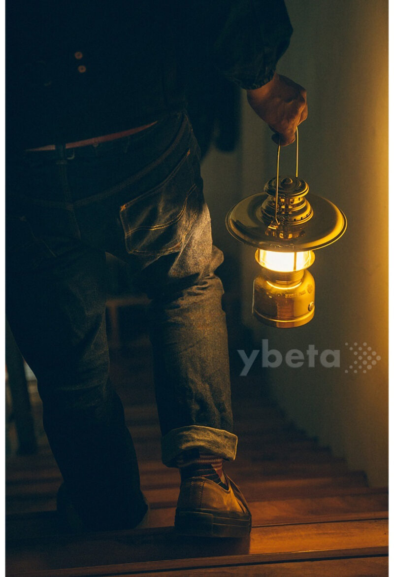 Retro Brass Outdoor Camping Lamp - Ambient Adventure Lighting
